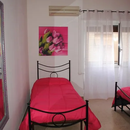 Garbatella Holidays Апартаменты *
